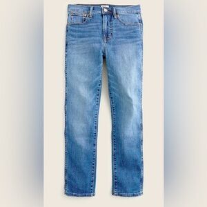 J. Crew Light Blue 9 Inch Vintage Straight Jeans
Size 31
Size 10